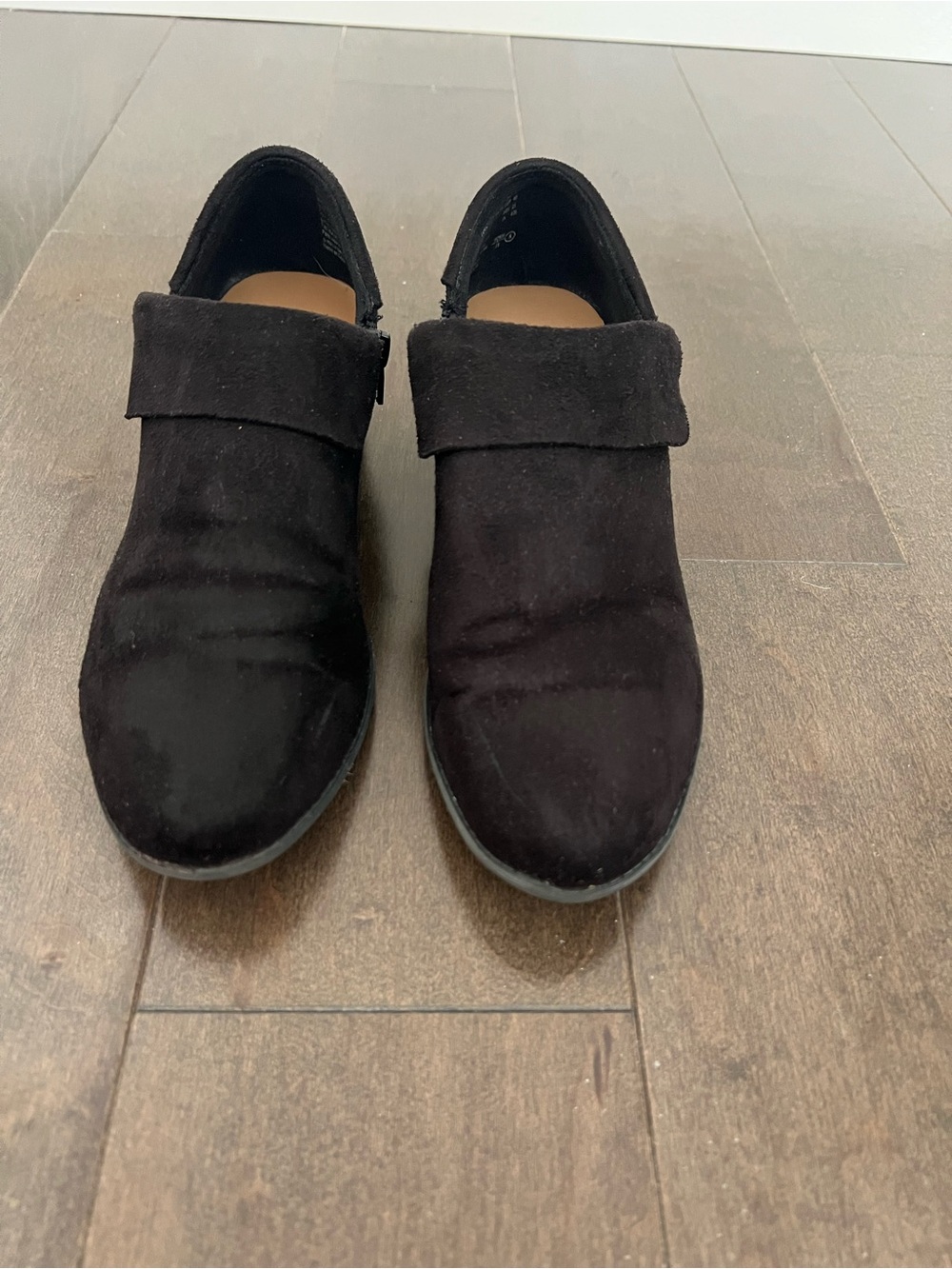 American Eagle Outfitters Black Suede Slip-On Heeled Loafers